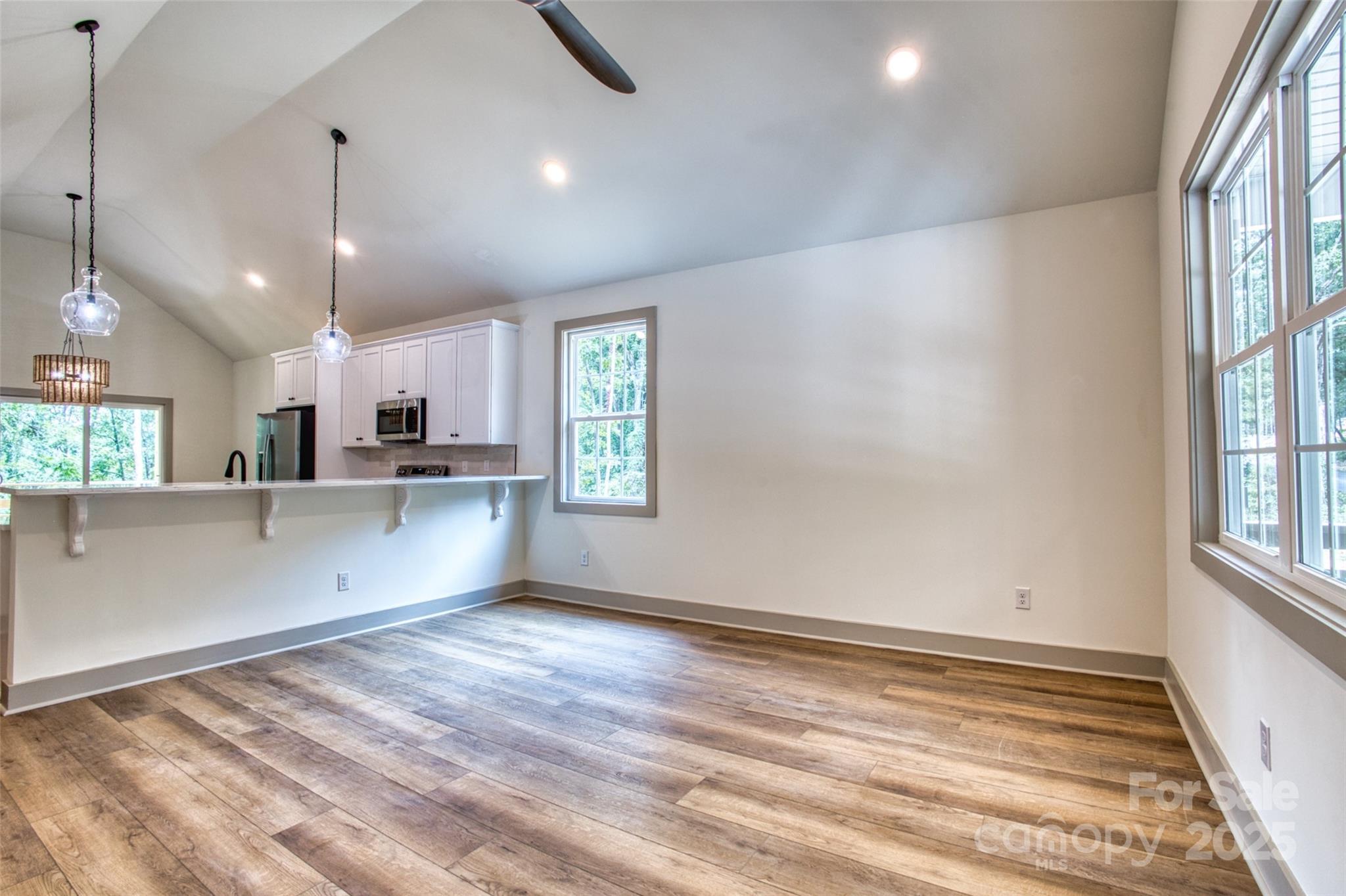 950 Jackson Road Fort Lawn, SC 29714 - Photo 7 of 44 Gallery Image 7