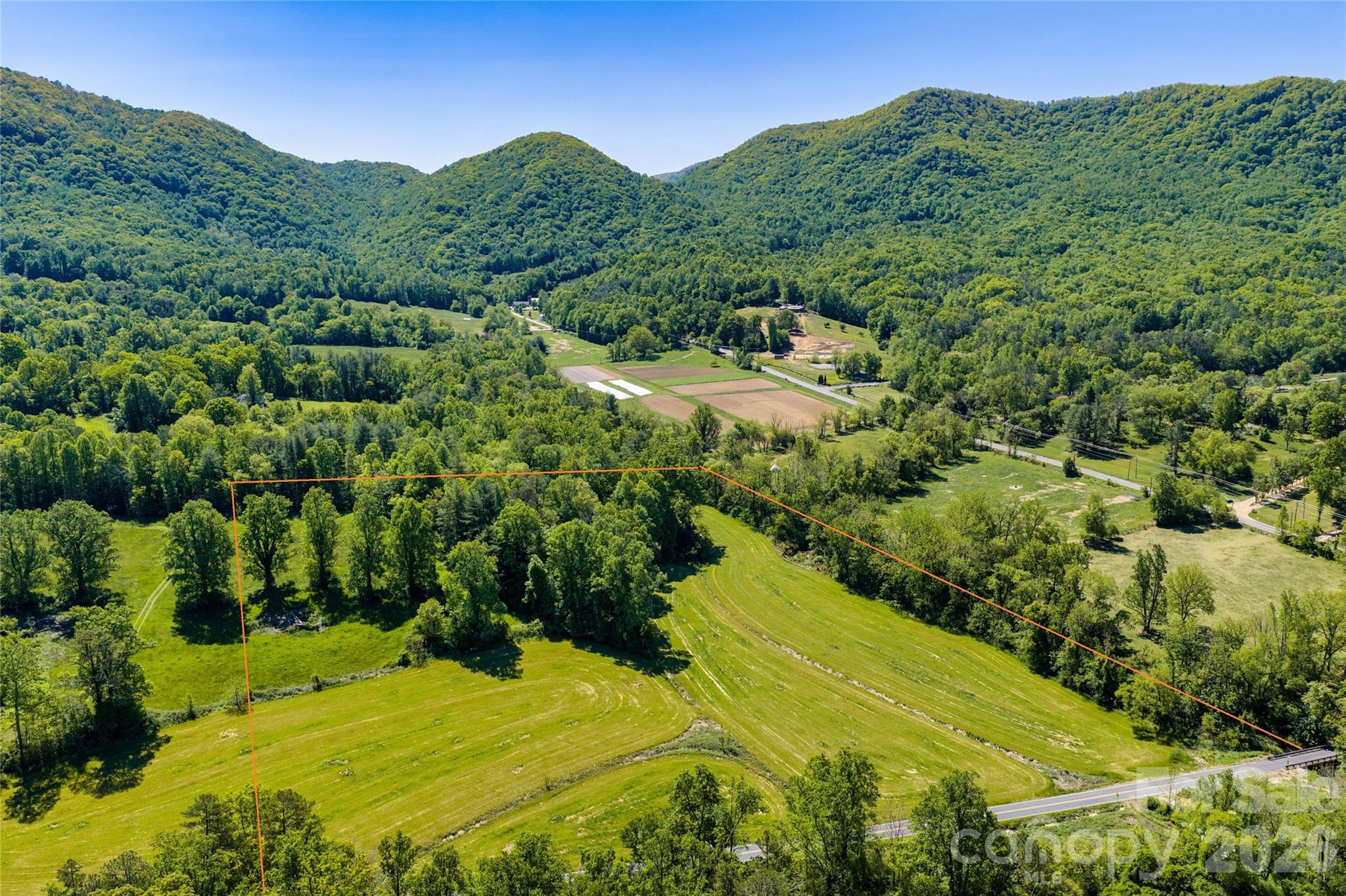 99999 Sugar Hollow Road Fairview, NC 28730 - Photo 2 of 5 a view of a houses with a yard