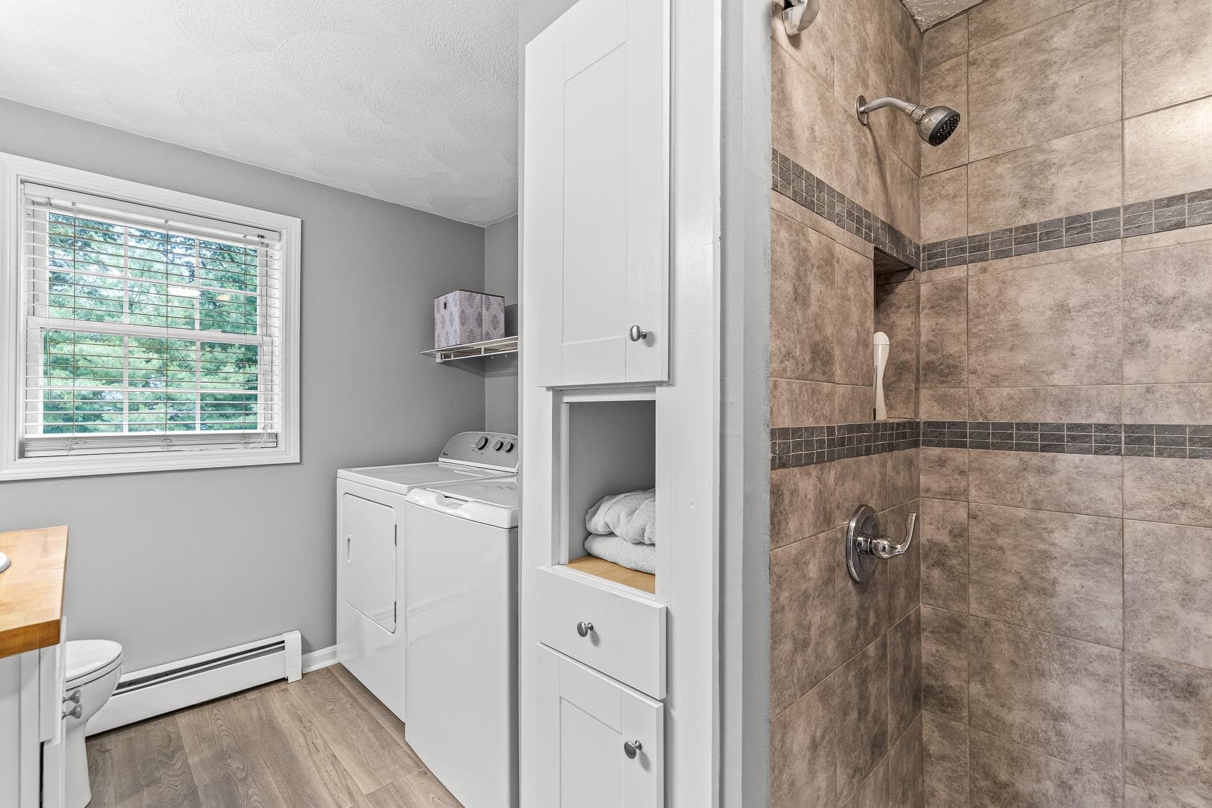 17 Smith Corner Road Plaistow, NH 03865 - Photo 12 of 35 Gallery Image 12