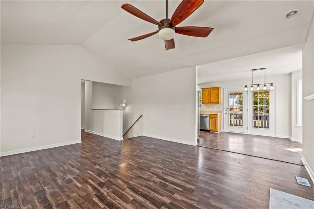 808 Arnold Road Lexington, NC 27295 - Photo 9 of 49