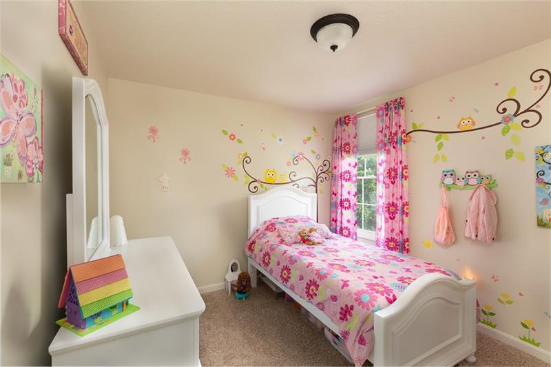 2317 Mcdevitt Road Sewickley, PA 15143 - Photo 14 of 25 Bedroom 4 - Girl's room with large window