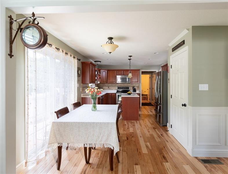 2317 Mcdevitt Road Sewickley, PA 15143 - Photo 5 of 25 Kitchen seating - open floor plan - view from living room