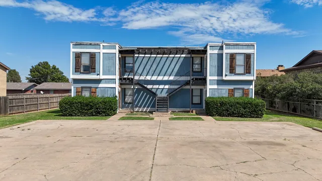 $324,900 | 7405 Avenue X, Lubbock, TX 79423