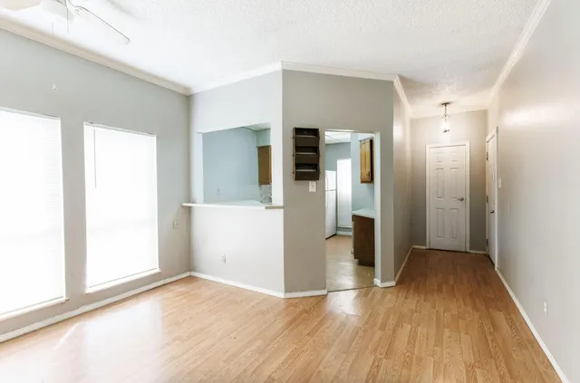 $324,900 | 7405 Avenue X, Lubbock, TX 79423