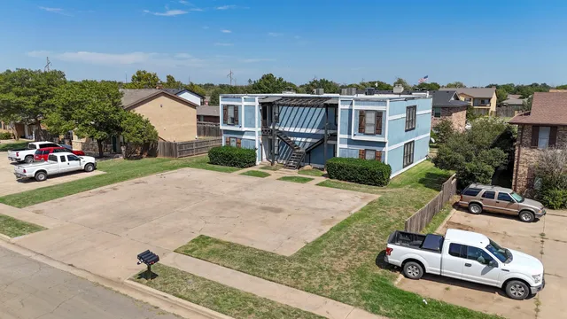 $324,900 | 7405 Avenue X, Lubbock, TX 79423