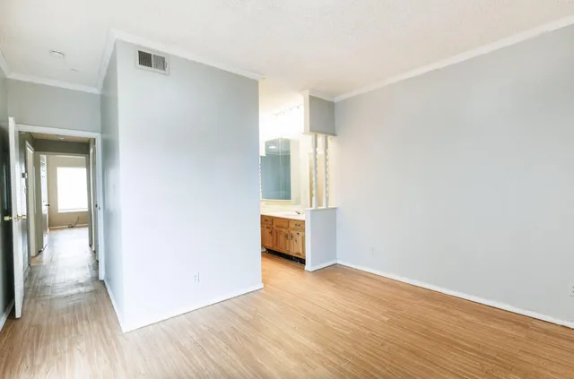 $324,900 | 7405 Avenue X, Lubbock, TX 79423