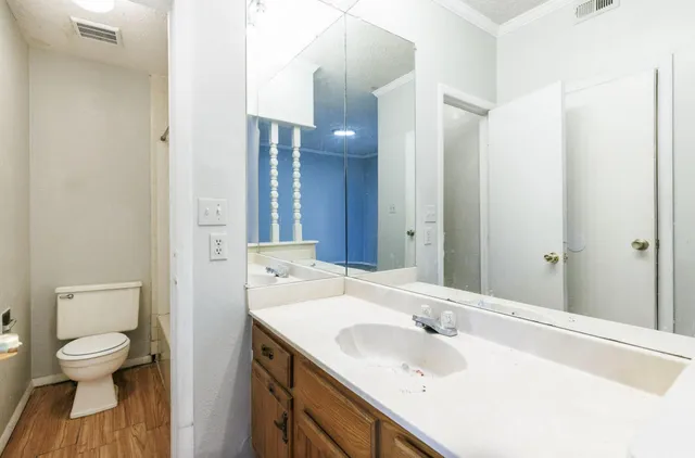 $324,900 | 7405 Avenue X, Lubbock, TX 79423