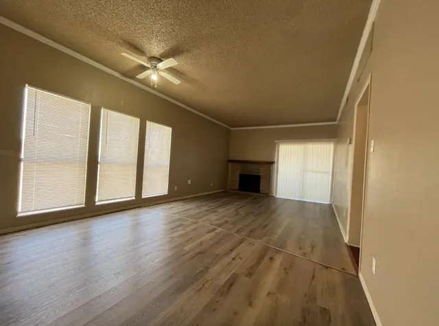 $324,900 | 7405 Avenue X, Lubbock, TX 79423