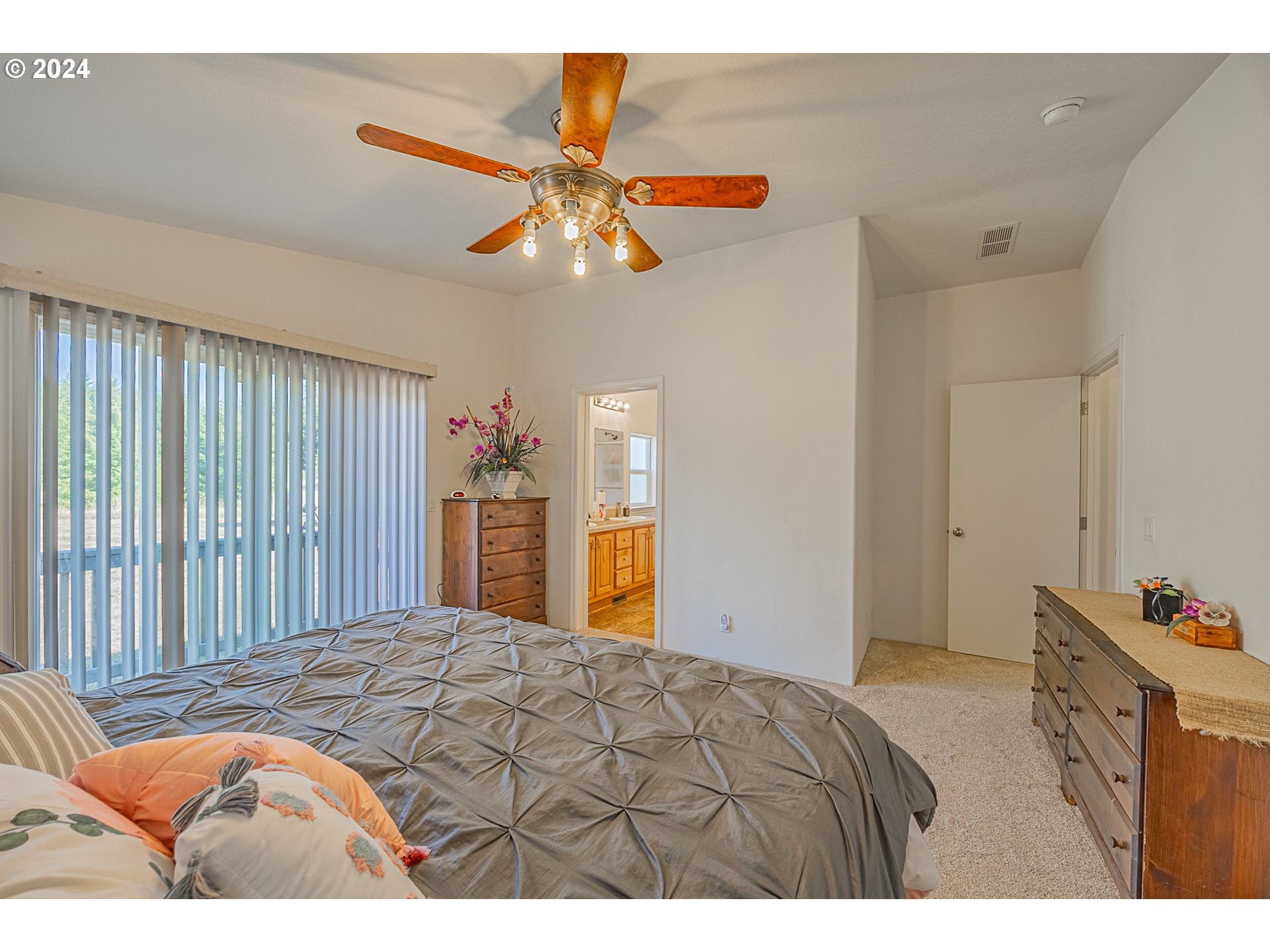 55691 Summerlin Road Myrtle Point, OR 97458 - Photo 28 of 45 Gallery Image 28