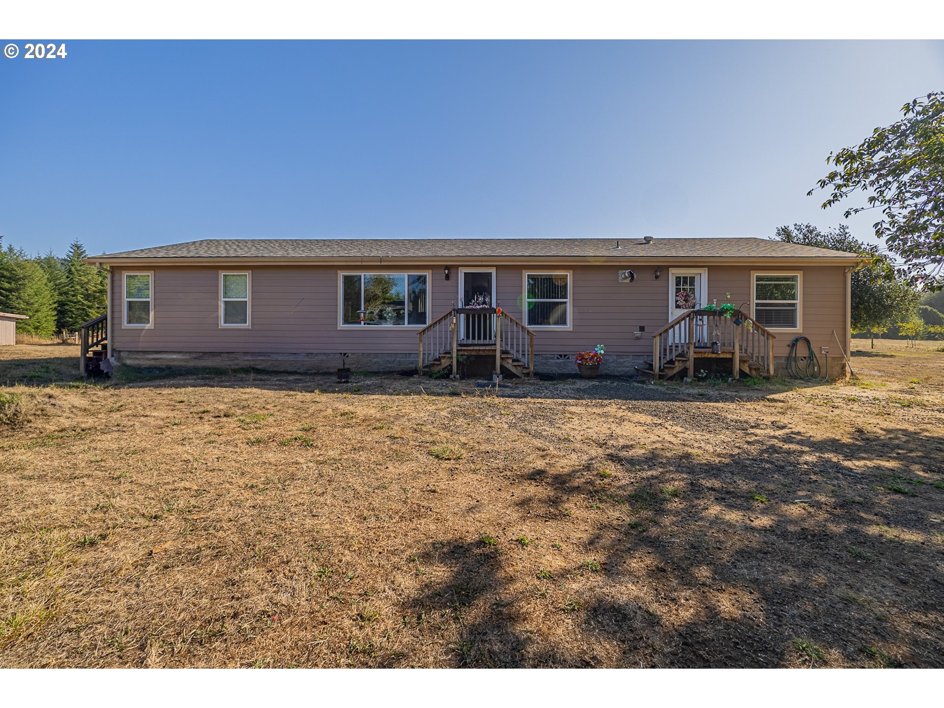 55691 Summerlin Road Myrtle Point, OR 97458 - Photo 34 of 45 Gallery Image 34