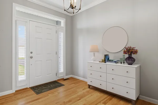 $619,900 | 48 Crestwood Circle, Unit 26, Northbridge, MA 01588