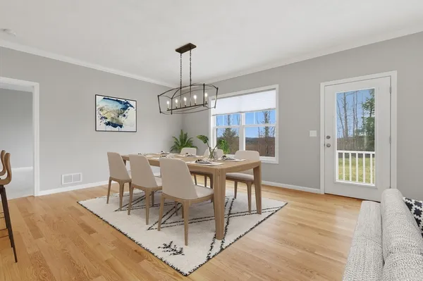 $619,900 | 48 Crestwood Circle, Unit 26, Northbridge, MA 01588