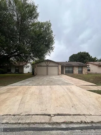 $190,000 | 4948 Champlain, San Antonio, TX 78217