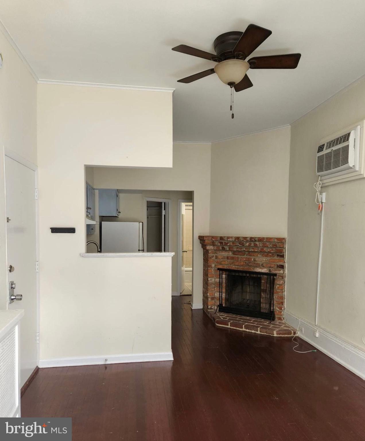 2121 N Street Northwest, Unit 3 Washington, DC 20037 - Photo 7 of 8