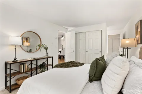 $439,950 | 10018 Northeast 127th Place, Unit B109, Kirkland, WA 98034