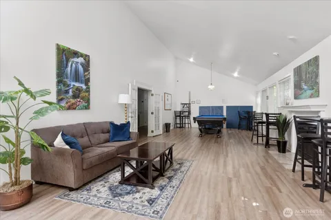 $439,950 | 10018 Northeast 127th Place, Unit B109, Kirkland, WA 98034