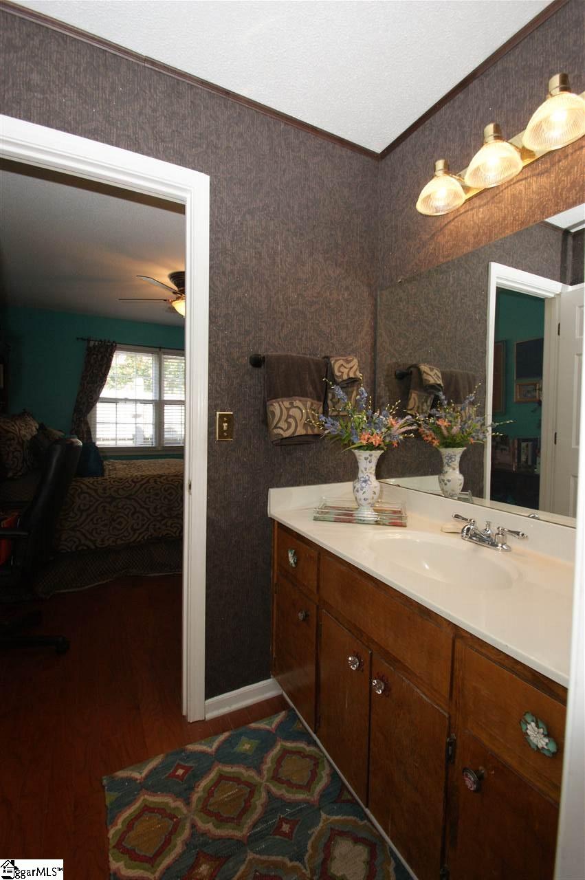 2001 Pelham Road, Unit 12 Greenville, SC 29615 - Photo 20 of 22 Gallery Image 20