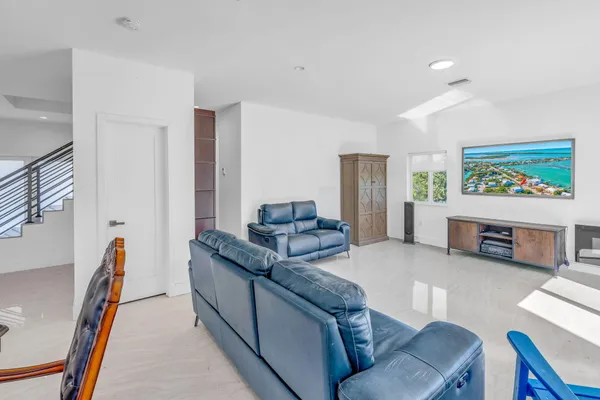 $1,399,000 | 121 Bimini Drive, Marathon, FL 33050