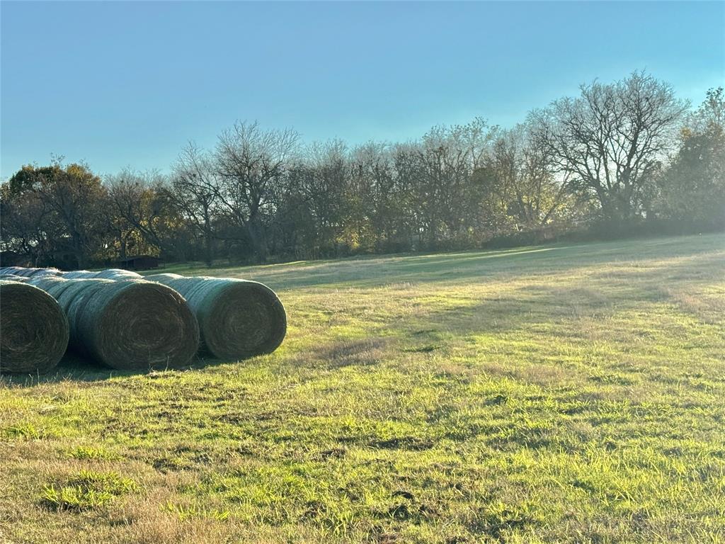 738 Cole Street Gainesville, TX 76240 - Photo 15 of 23 a large body of water with a large mountain view