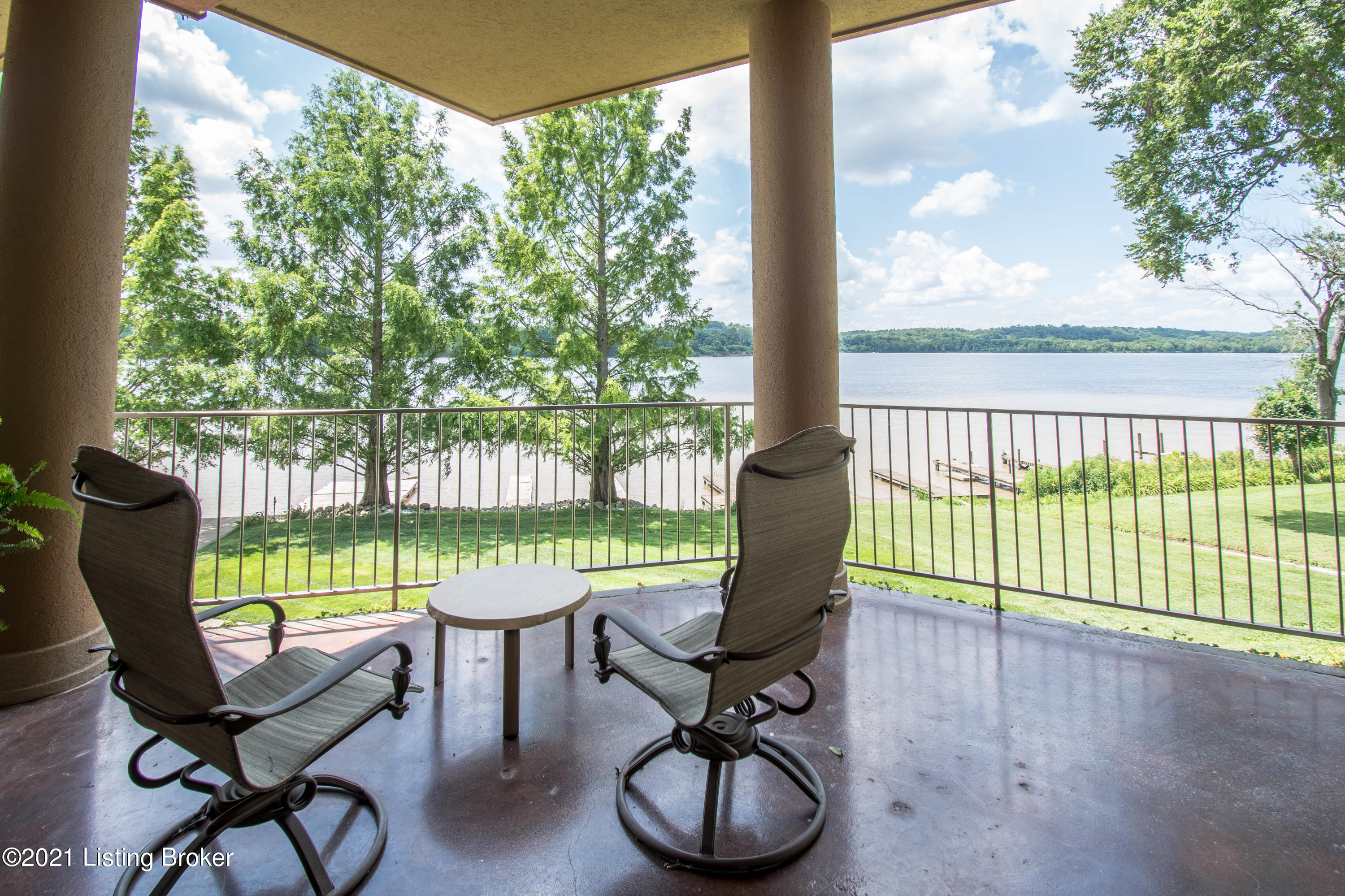 2804 Belknap Beach Road Prospect, KY 40059 - Photo 81 of 95 000_6656-HDR