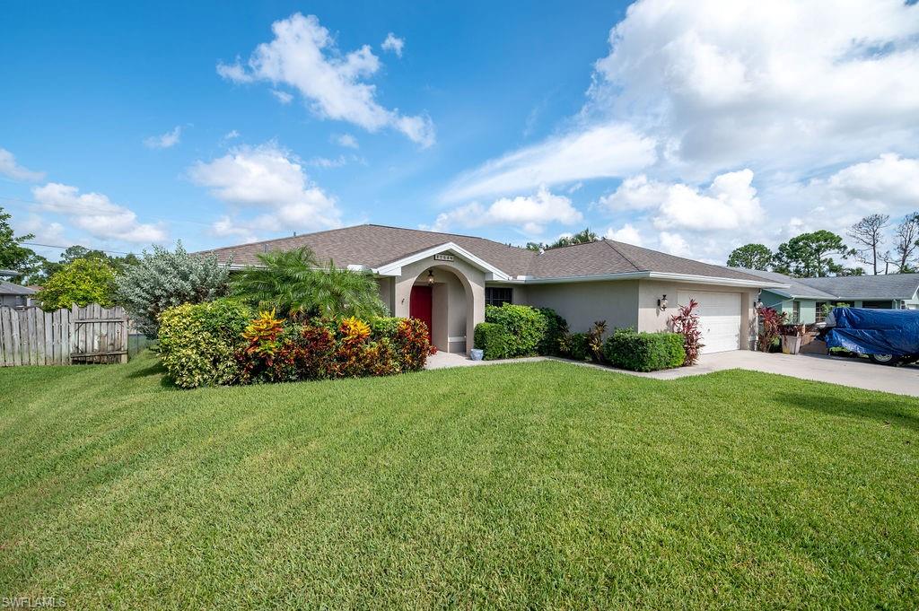 17548 Fuchsia Road Fort Myers, FL 33967 - Photo 7 of 30