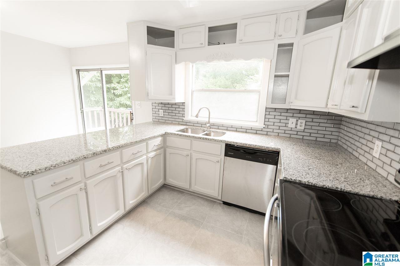 7860 Rugby Court Birmingham, AL 35206 - Photo 5 of 27