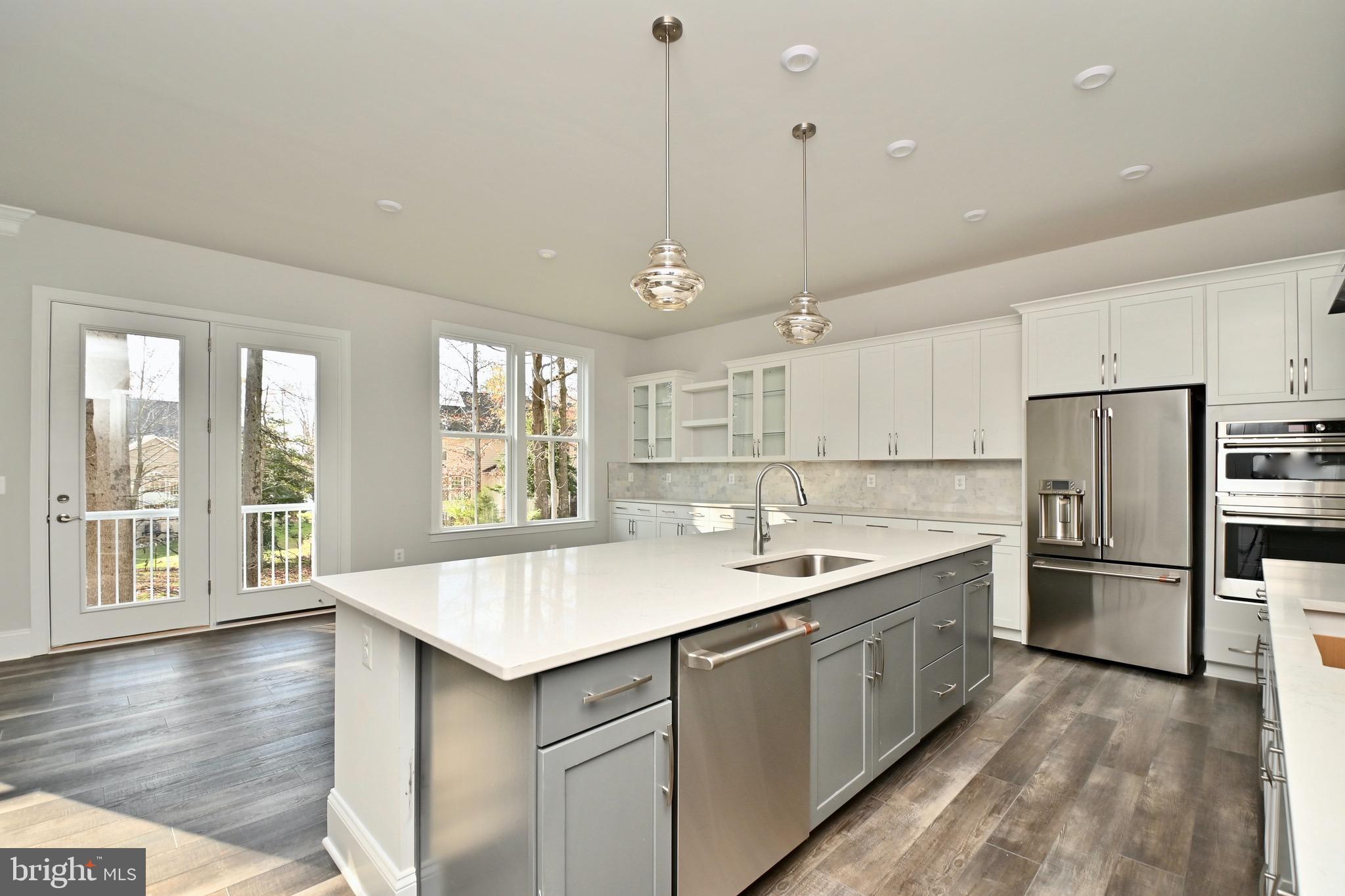 6216 Garden Road Springfield, VA 22152 - Photo 17 of 60 Kitchen