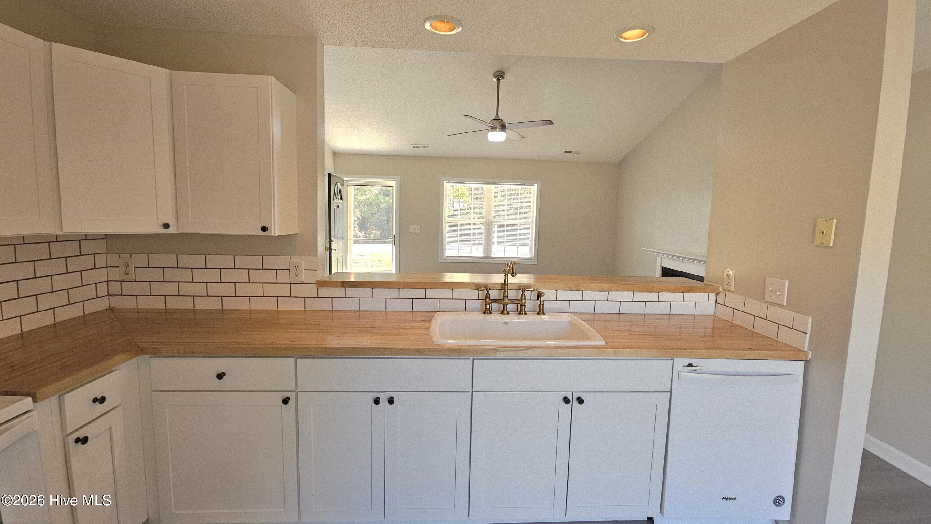 183 Parnell Road Hubert, NC 28539 - Photo 11 of 22 View of Living Space from Kitchen