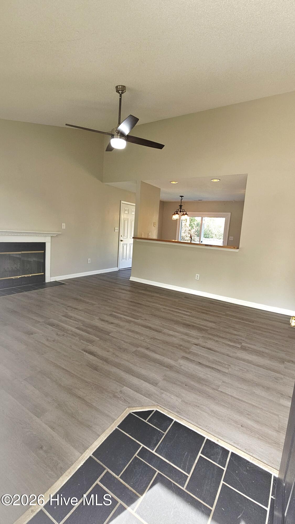 183 Parnell Road Hubert, NC 28539 - Photo 5 of 22 Entry