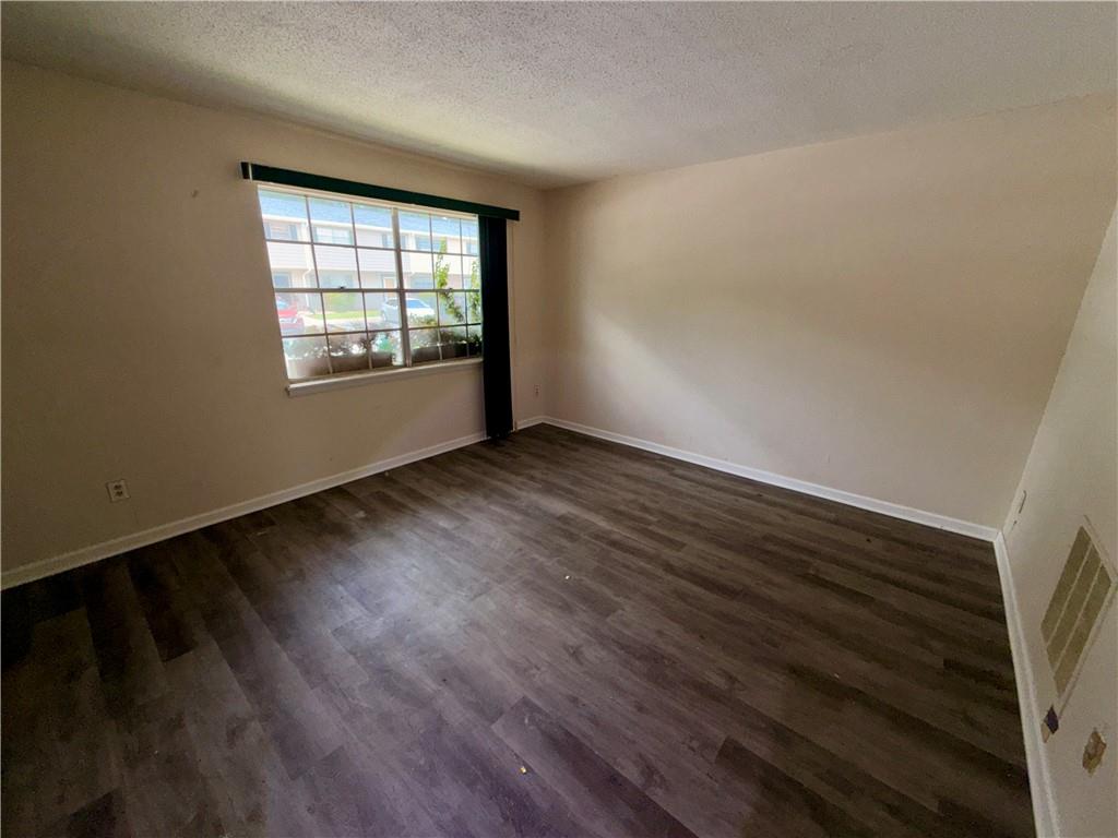 4701 Flat Shoals Road, Unit 61B Union City, GA 30291 - Photo 3 of 29