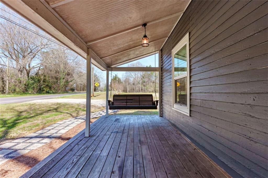 1531 Farmington Road Madison, GA 30650 - Photo 4 of 47