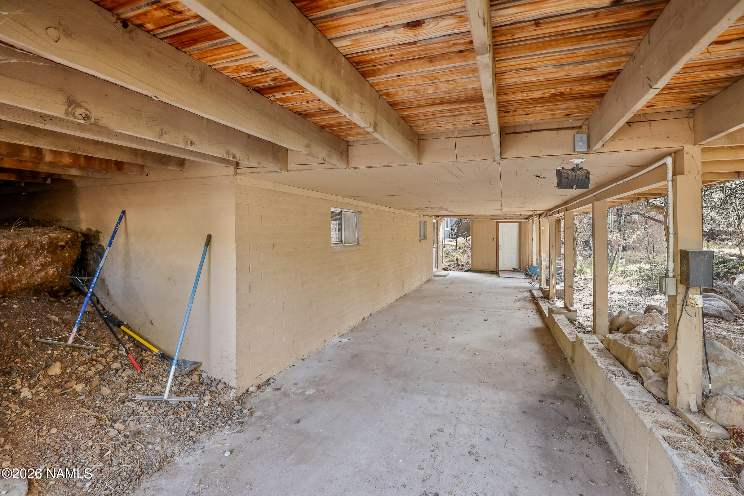715 Trout Creek Road Munds Park, AZ 86017 - Photo 44 of 46 a view of a garage