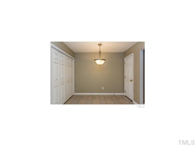 2333 Turtle Point Drive Raleigh, NC 27604 - Photo 12 of 25 Gallery Image 12