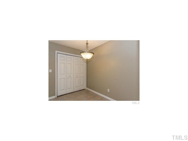 2333 Turtle Point Drive Raleigh, NC 27604 - Photo 13 of 25 Gallery Image 13
