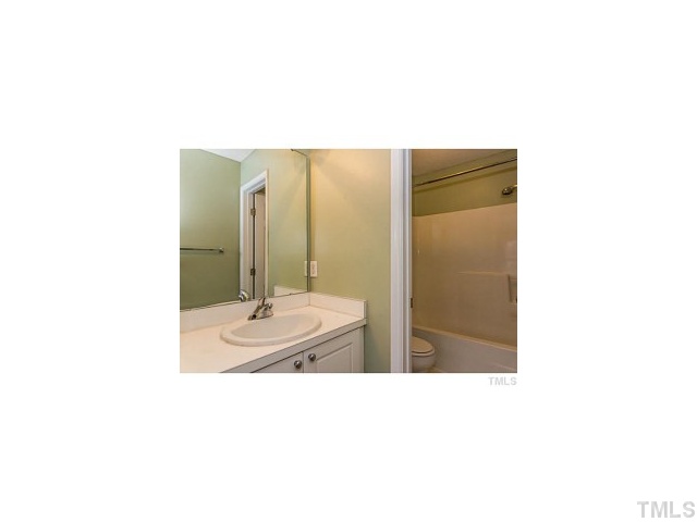 2333 Turtle Point Drive Raleigh, NC 27604 - Photo 18 of 25 Gallery Image 18