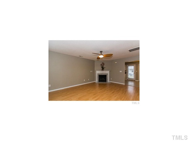 2333 Turtle Point Drive Raleigh, NC 27604 - Photo 5 of 25 Gallery Image 5
