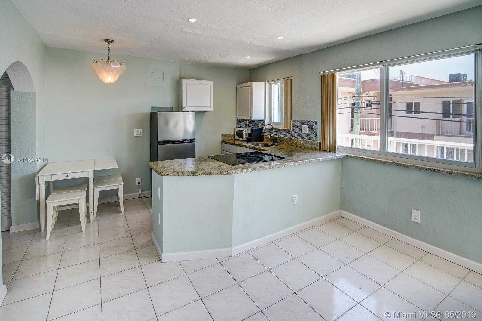 1500 South Surf Road, Unit 11 Hollywood, FL 33019 - Photo 4 of 17 Gallery Image 4