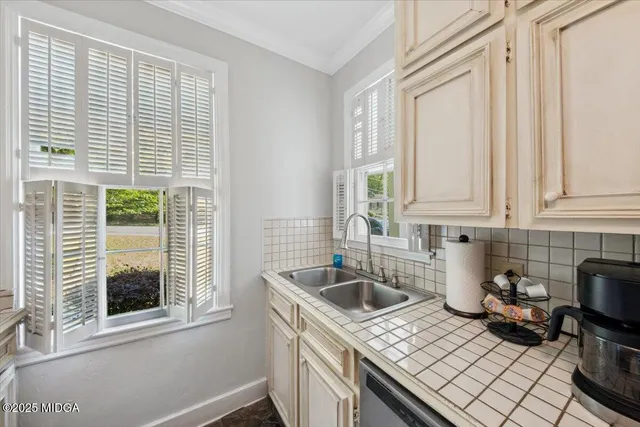 $324,000 | 3280 Ingleside Avenue, Macon, GA 31204