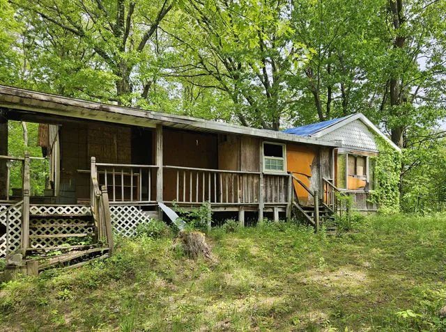 $39,000 | 77868 30th Avenue, Covert, MI 49043