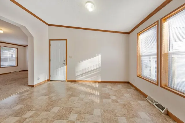 $99,000 | 436 West Hudson Avenue, Mankato, MN 56001