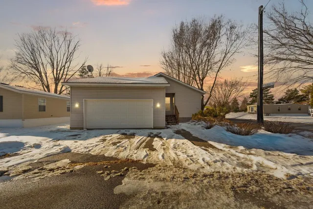 $99,000 | 436 West Hudson Avenue, Mankato, MN 56001