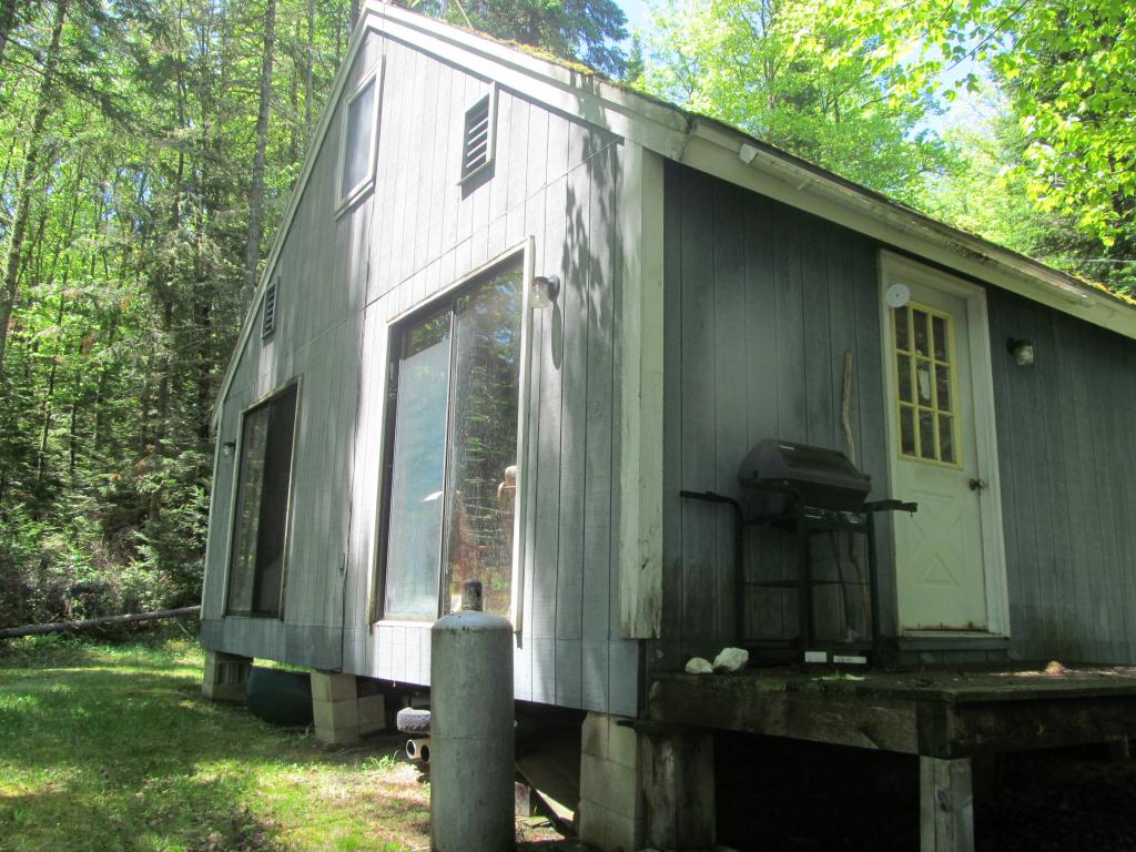 523 River Road Pittsburg, NH 03592 - Photo 14 of 23 Gallery Image 14