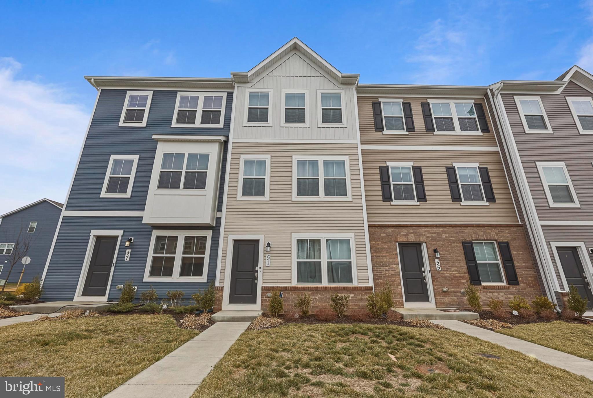 51 Short Br Drive Ranson, WV 25438 - Photo 2 of 30 Charming townhome with modern appeal.