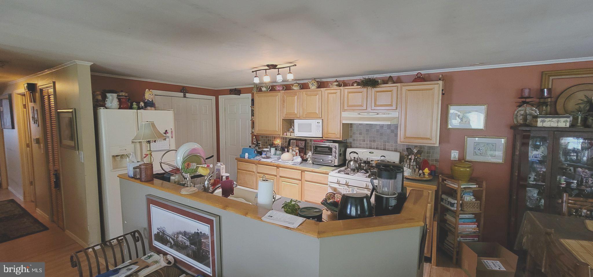 130 Country Lane Buena, NJ 08310 - Photo 6 of 41 a very nice looking room with a large window