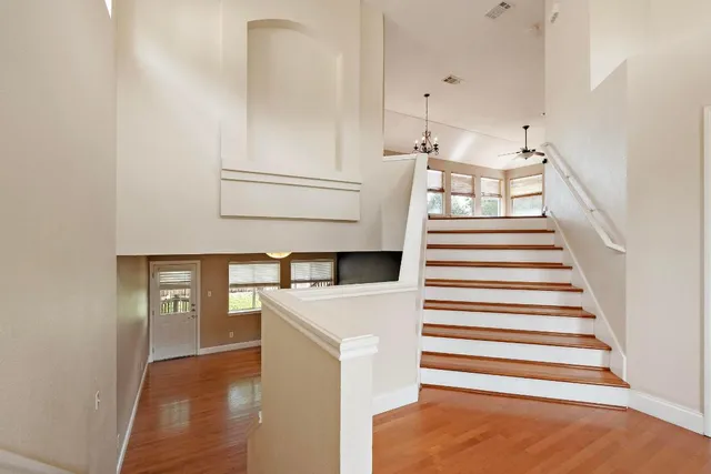 a view of entryway and hall