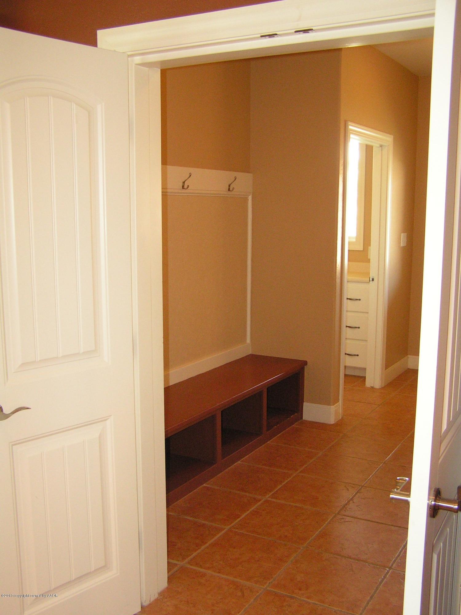 6670 Red Rock Road Amarillo, TX 79118 - Photo 16 of 71 MUD ROOM
