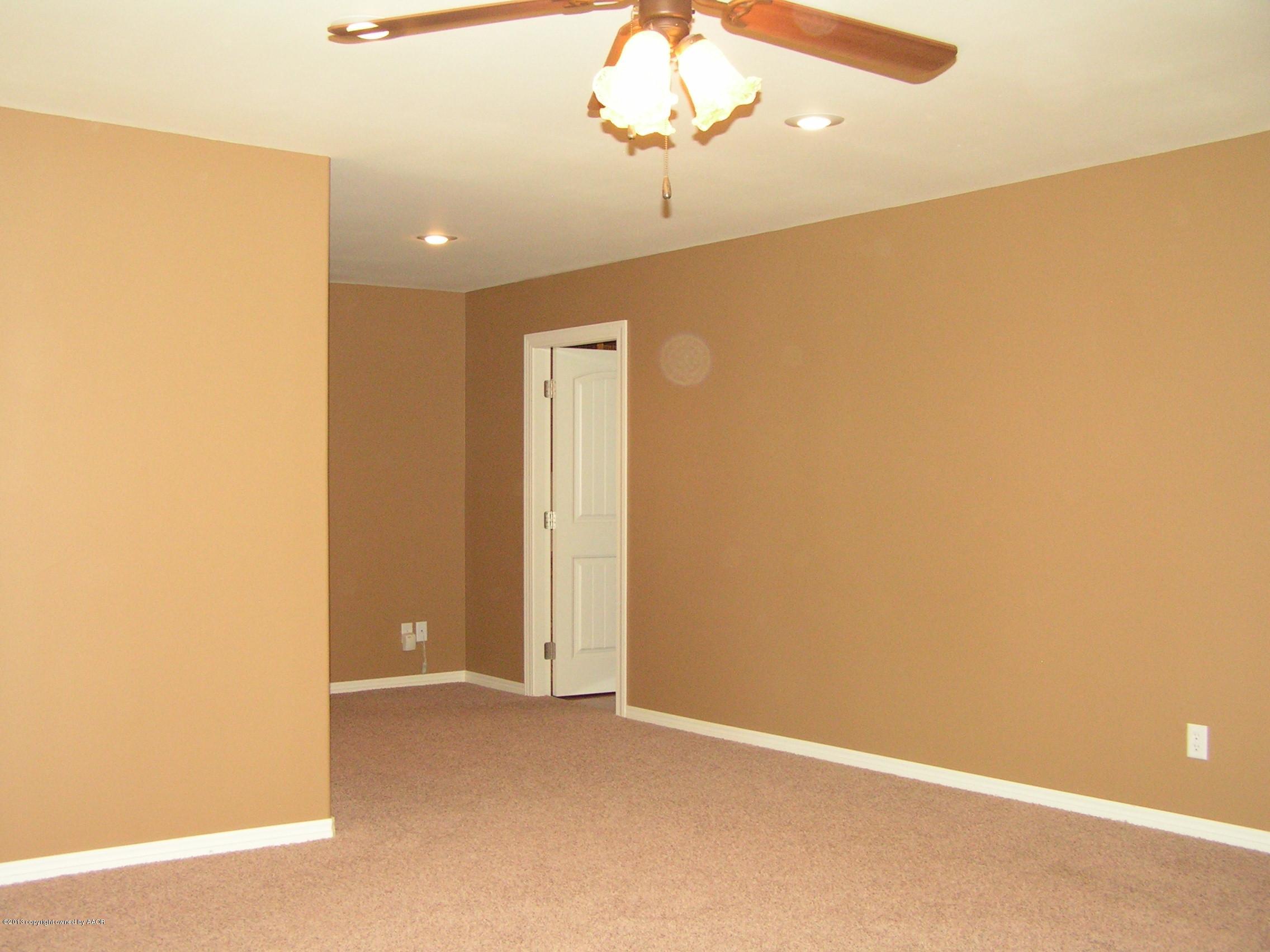 6670 Red Rock Road Amarillo, TX 79118 - Photo 35 of 71 MASTER BEDROOM