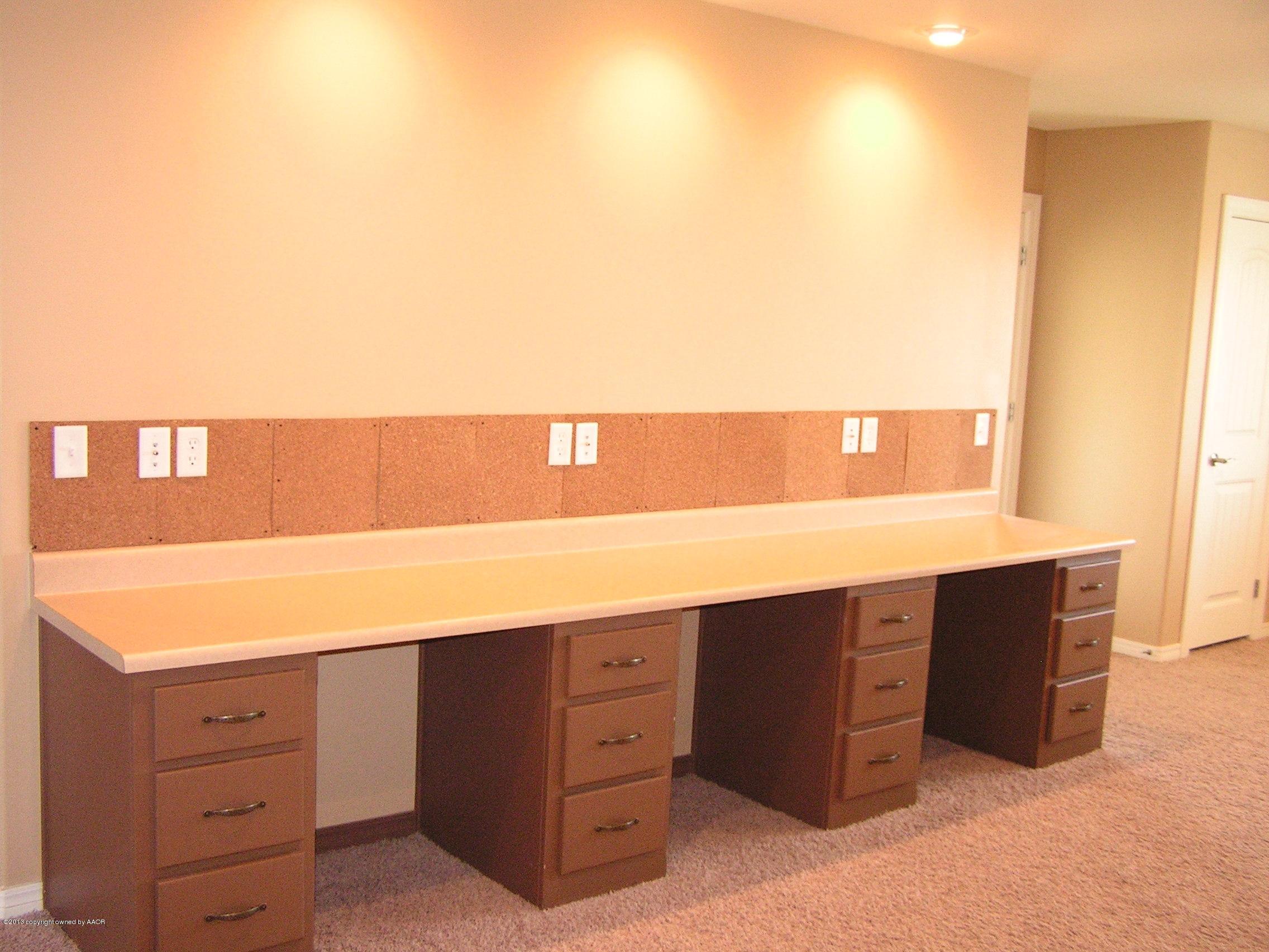 6670 Red Rock Road Amarillo, TX 79118 - Photo 46 of 71 2nd FLOOR COMMON AREA