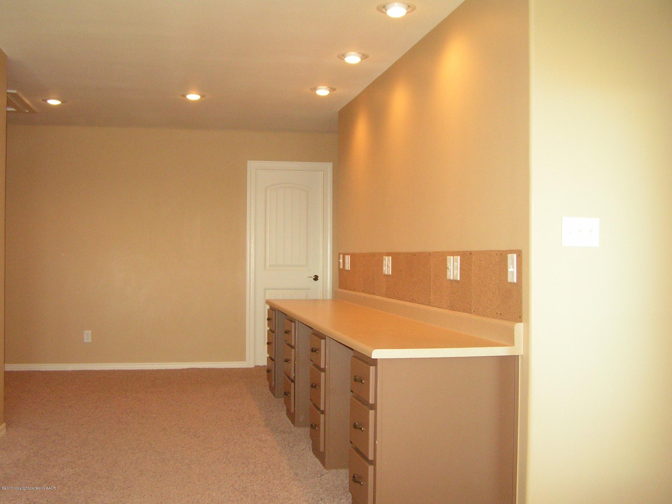 6670 Red Rock Road Amarillo, TX 79118 - Photo 48 of 71 2nd FLOOR COMMON AREA