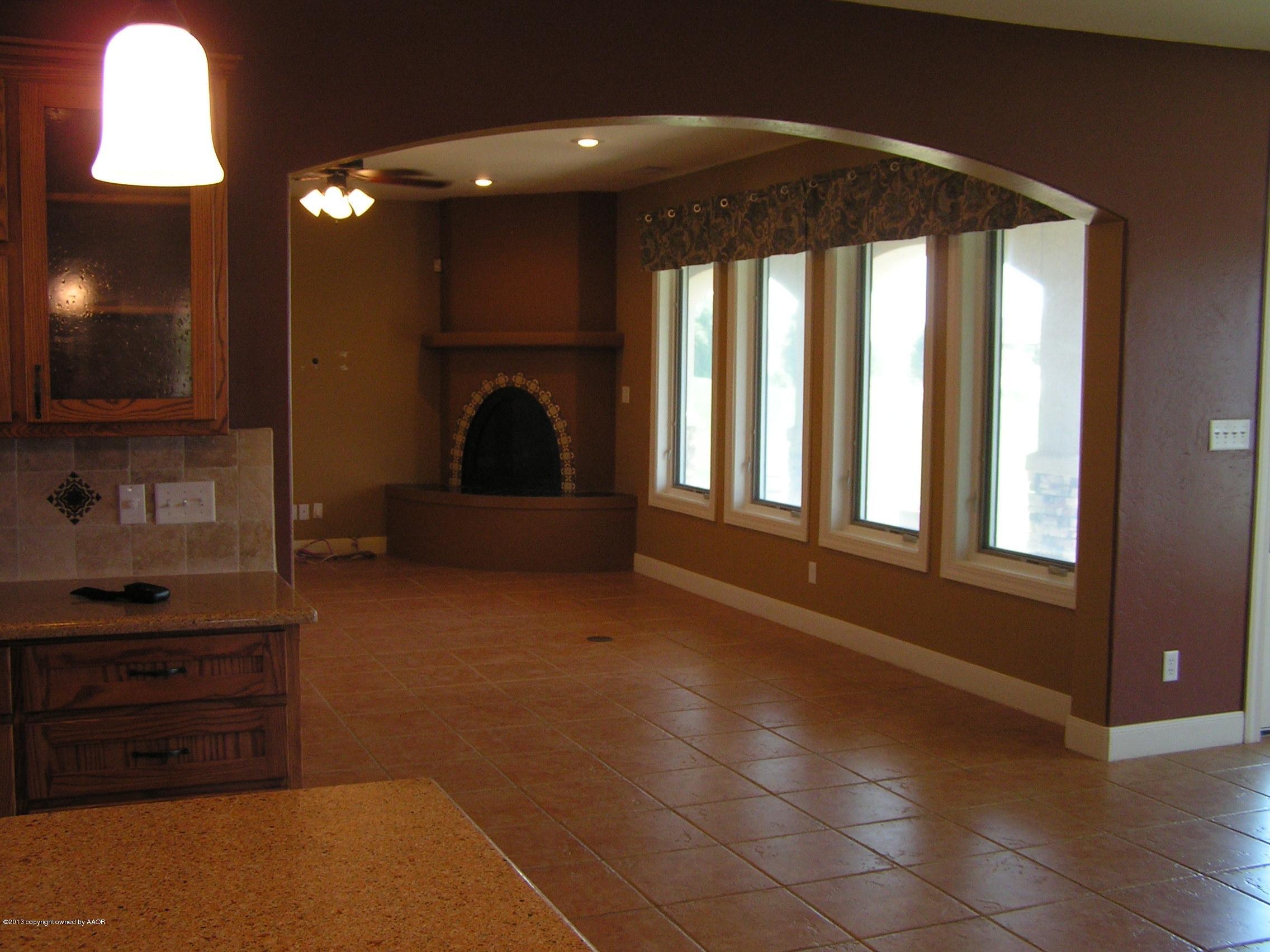 6670 Red Rock Road Amarillo, TX 79118 - Photo 6 of 71 LIVING ROOM